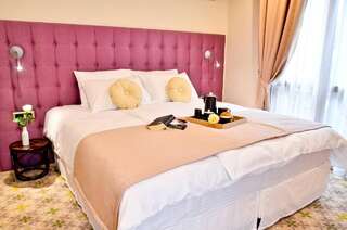 Отель Hotel Capitolina City Chic Клуж-Напока Стандартный двухместный номер с 1 кроватью-1